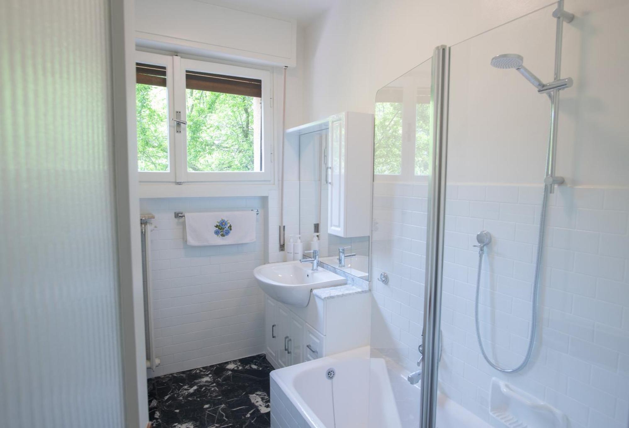 Serene Garden Getaway Cadenabbia 部屋 写真